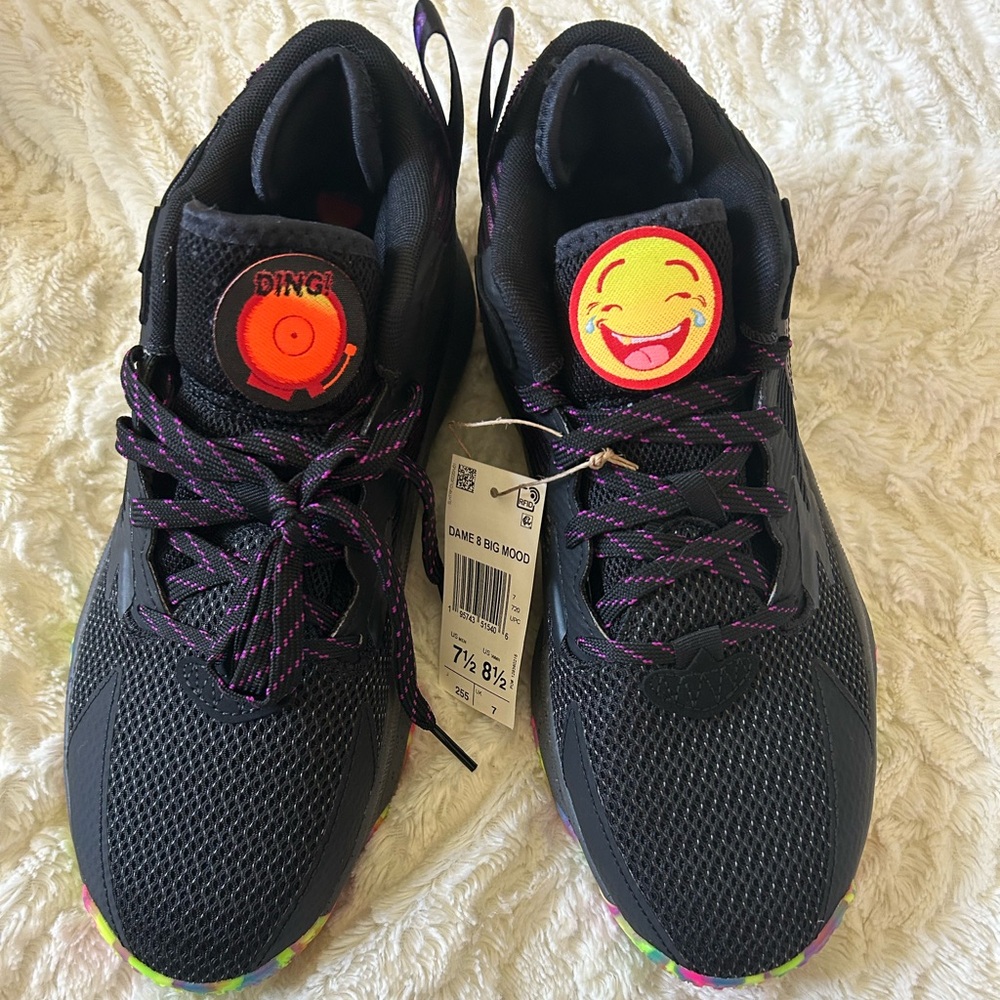 Adidas sneakers with changeable velcro accessories